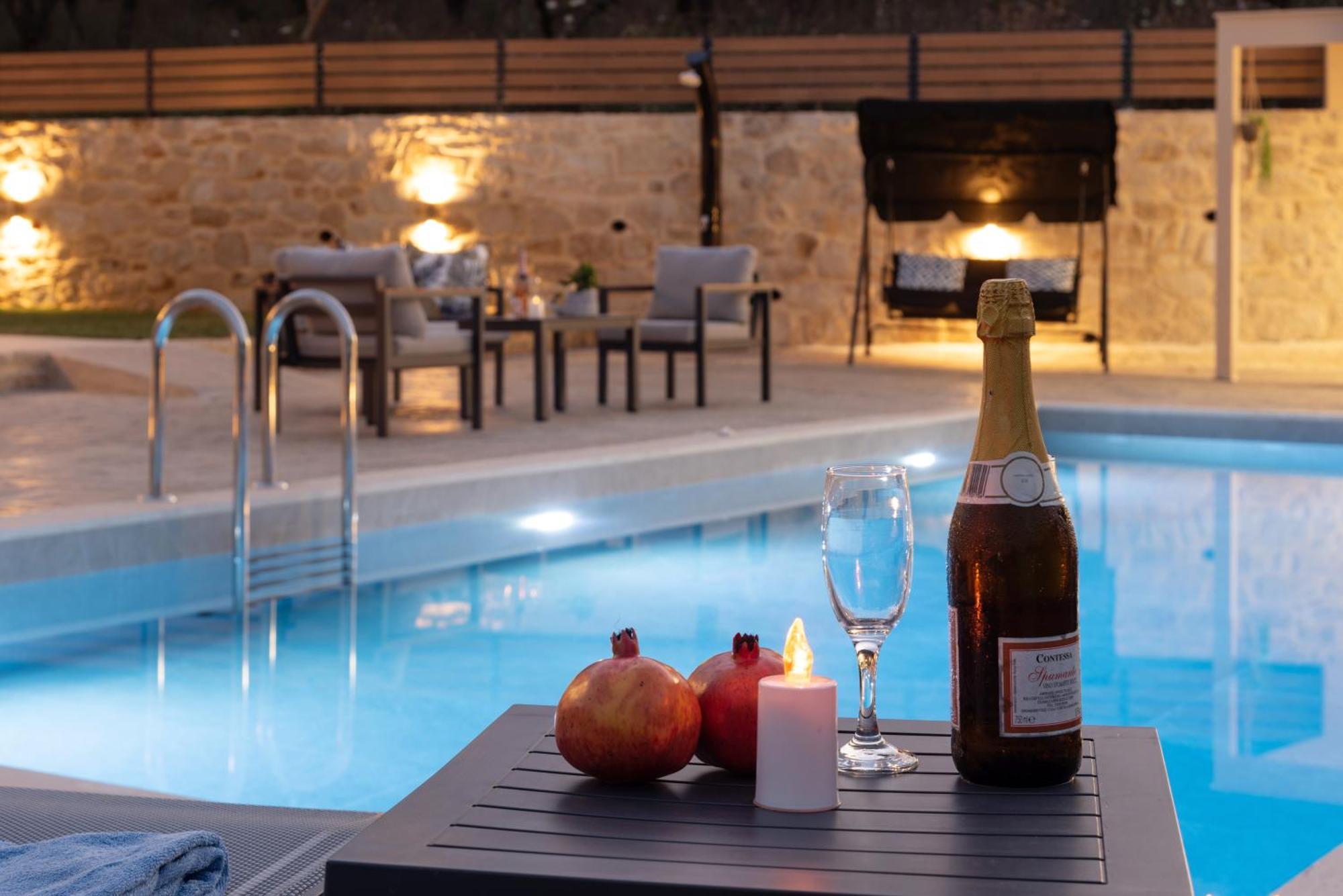 Sirena Villa Chania  Exteriör bild